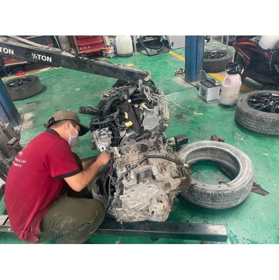 Thay phốt đuôi cốt máy, Phuộc sau, Bố thắng cho MAZDA