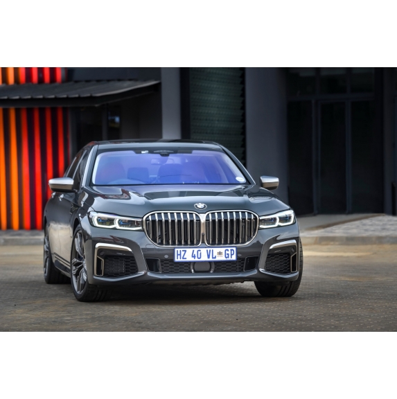 BMW G12 M760i 2021 Bộ dụng cụ toàn thân. Có sẵn cho tất cả nâng cấp G11 / G12 