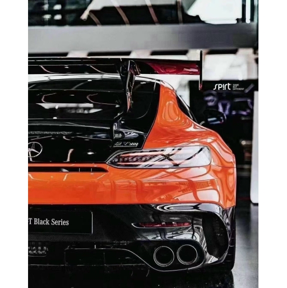  Mercedes AMG bodykit thể thao