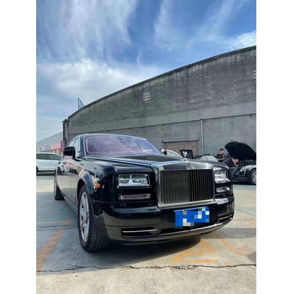 Rolls-Royce Phantom thế hệ 6 